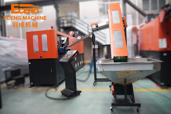 Q9000 Bloemmachine voor waterflessen 6 Holte 8000-9000 PCS/HR Uitgang 2000ML