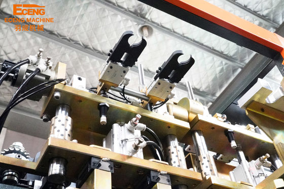 Q3000 High Speed Water Bottle Blowing Moulding Machine 2 Hoogte 3000BPH