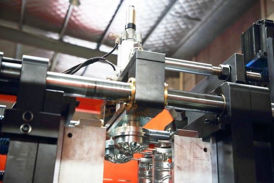 Automatische de Slag van de Waterfles het Vormen Machine 1500BPH 5liter Eceng Q5L2 48kW