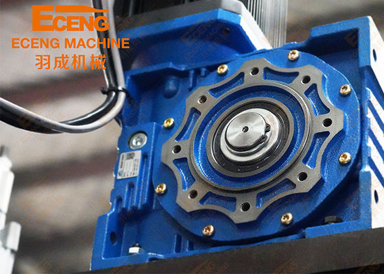 4 holtes 2L kleine waterflessen maken machine 10000 BPH Eceng K4