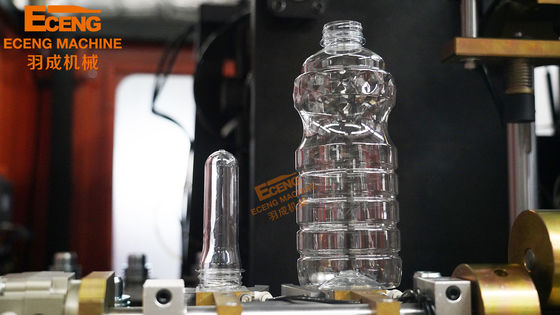 2cavity de automatische Blazende Machine Eceng Q3000 van de Waterfles voor Duidelijke Plastic 3000bph