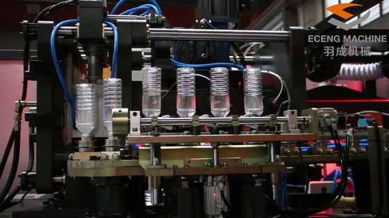 100ml-2L plastic het HUISDIERENrek die van de Flessen Vormende Machine 6100KG blazen