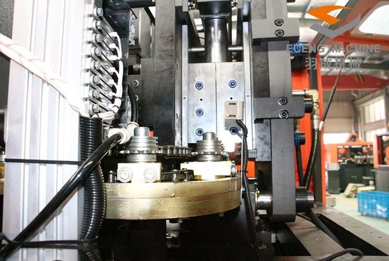 6000bpn 4 de Flessen Blazende Machine 4.5*2.0*2.3m van het Holte volledig Automatische HUISDIER