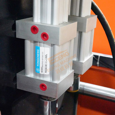 De Fles van het Ecengmineraalwater het Blazen de Slag van de Machine650kg Rek het Vormen 380V 50HZ